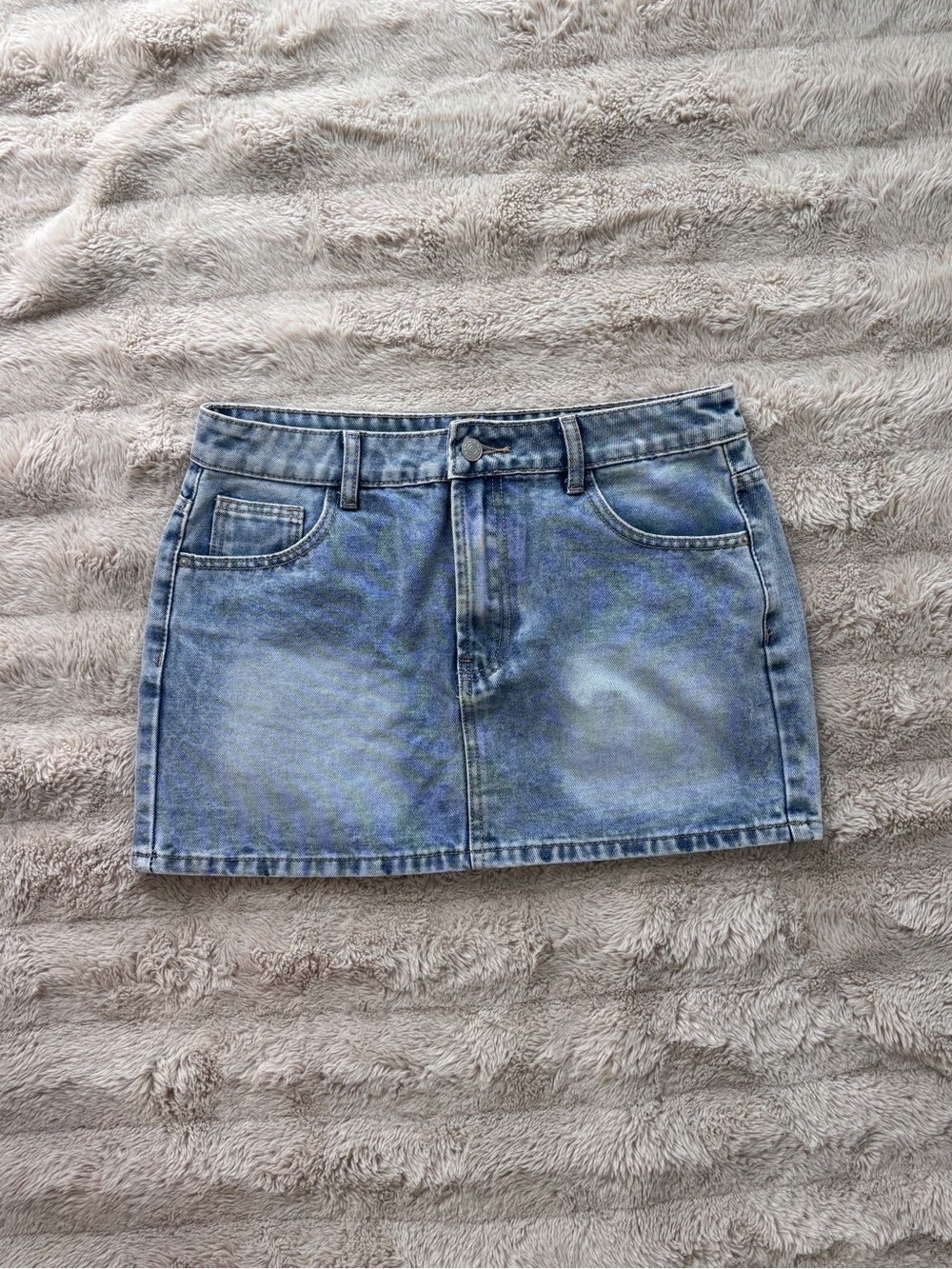 SHEIN Light Wash Denim Mini Skirt